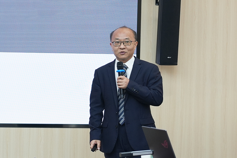 1739928852830943.jpg 吳代超作工作匯報(bào).jpg