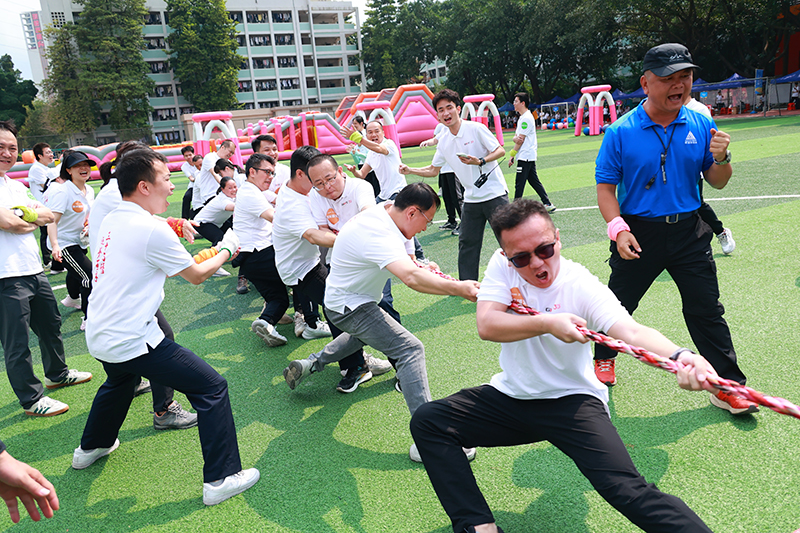 1743558837851814.jpg 拔河1.jpg