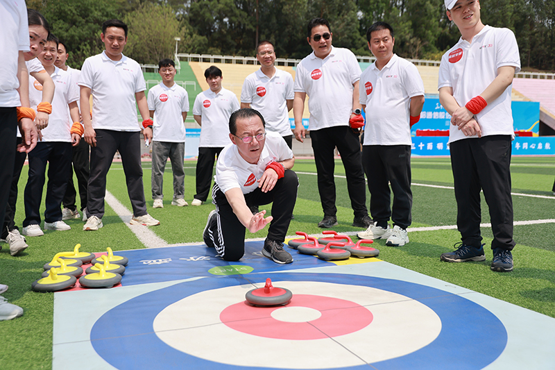 1743558876129035.jpg 冰壺1.jpg